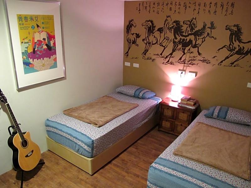 Formosa 101 Hostel Taipei Exterior photo